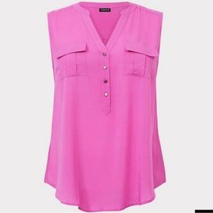 NWT Torrid Harper Challis Sleeveless Blouse